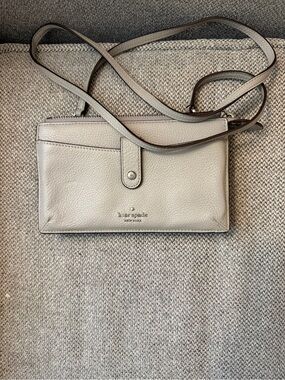kate spade gray pebble leather crossbody wallet